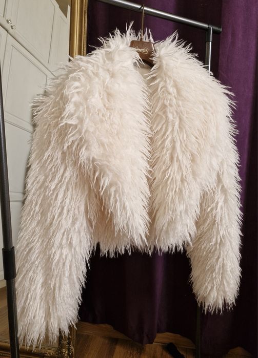 ново дамско палто пух косъм