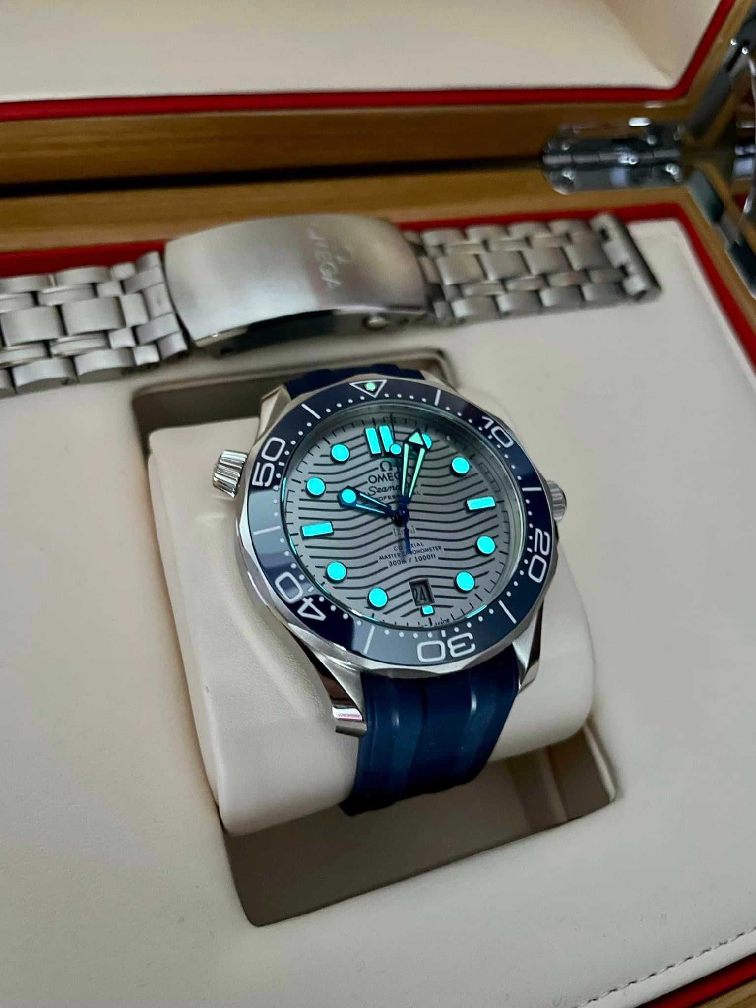 Ω Omega Seamaster Diver 300 Co-Axial Master Chronometer 42mm