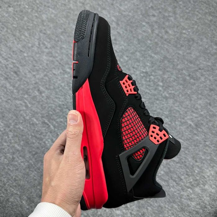 Air Jordan 4 Red Thunder