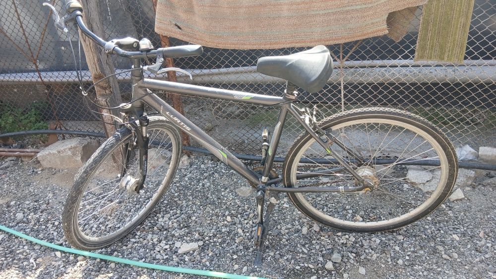 Bicicleta de vanzare stare foarte buna