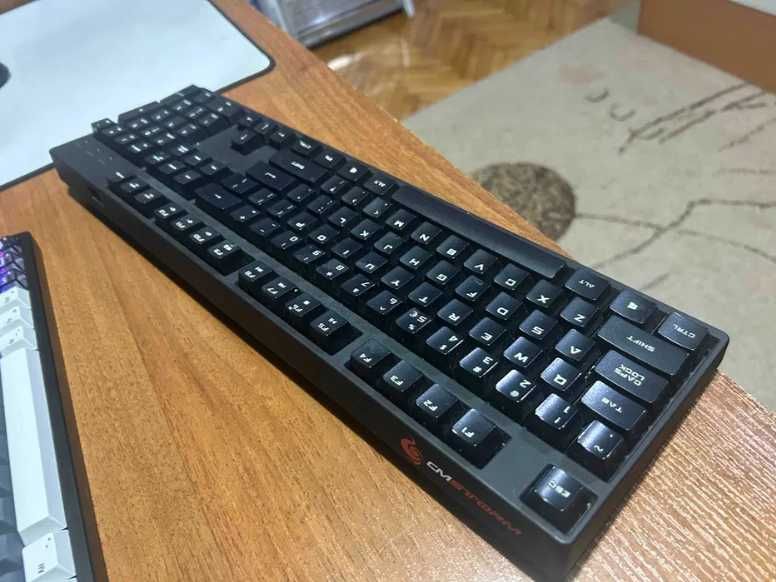 Клавиатура CM Storm QuickFire XT Brown Switch