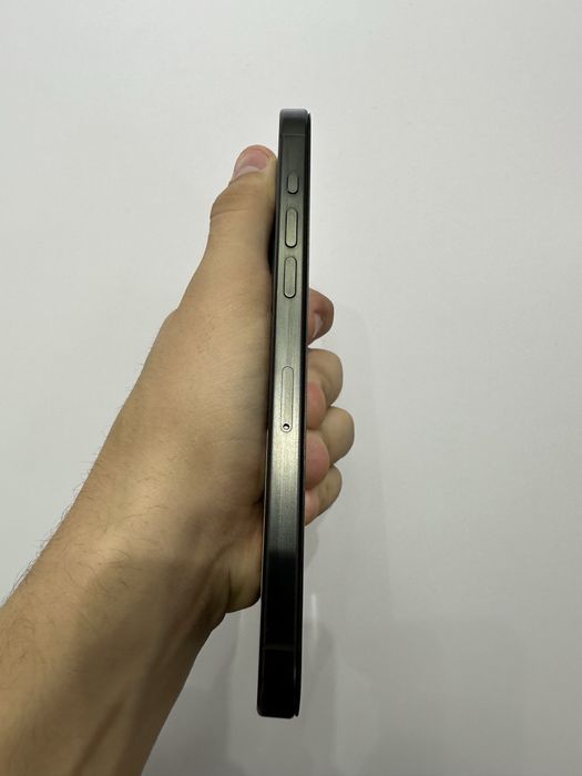 iphone 15 pro max black 256gb  98 % korobka bor