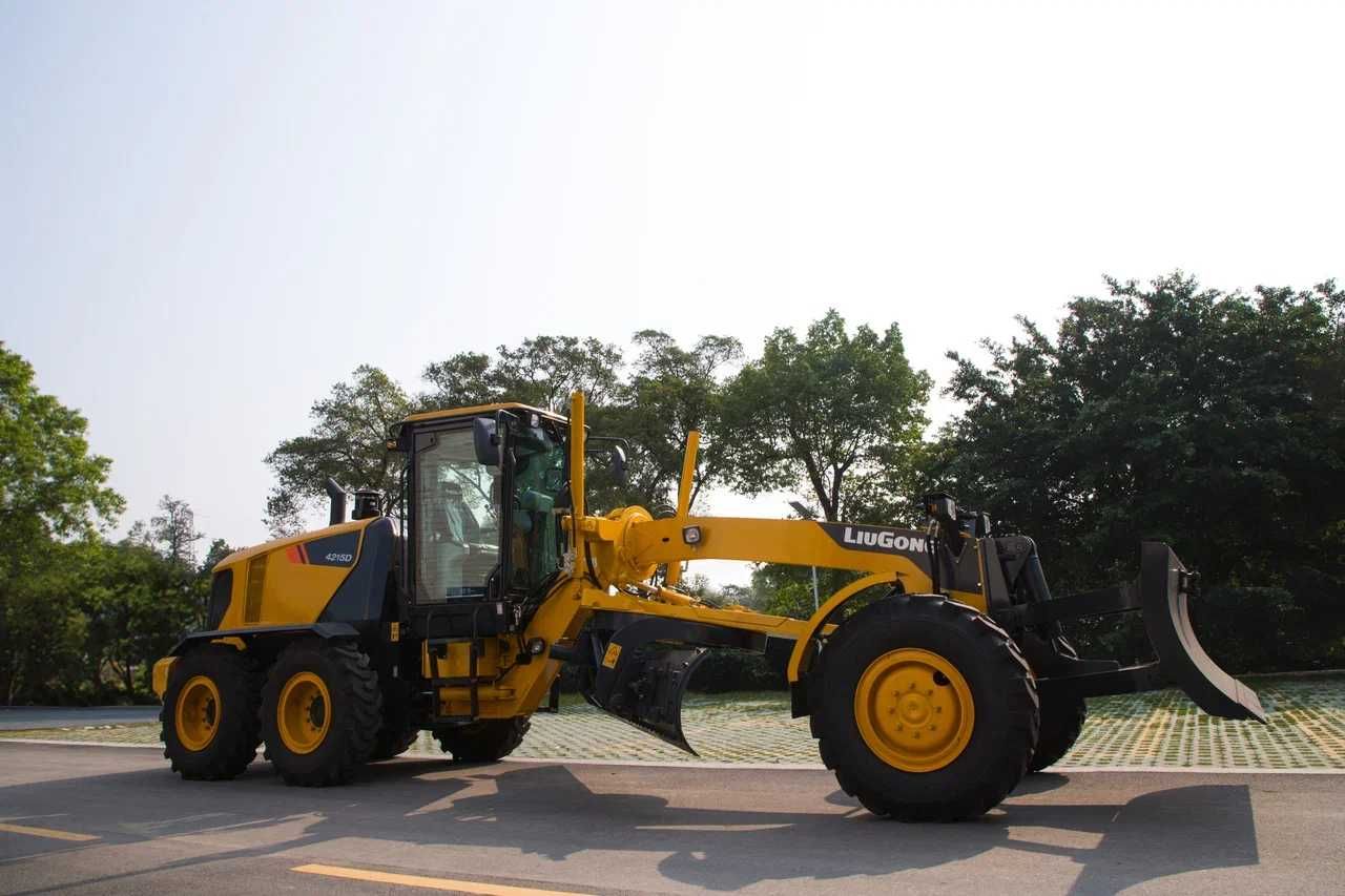 Грейдер 4WD + Отвал, Рыхлитель