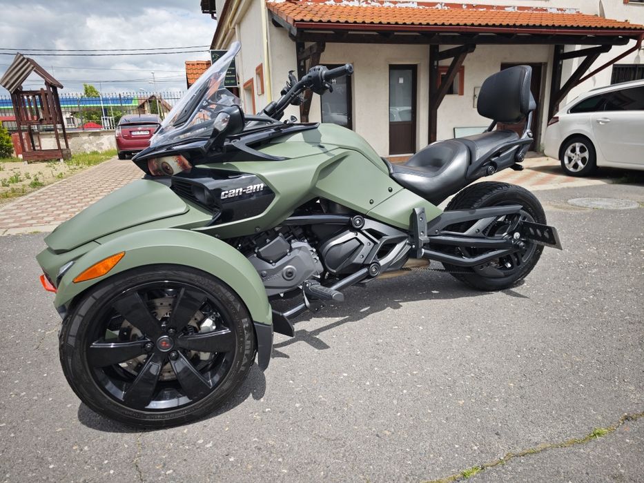 Can Am Spyder F3