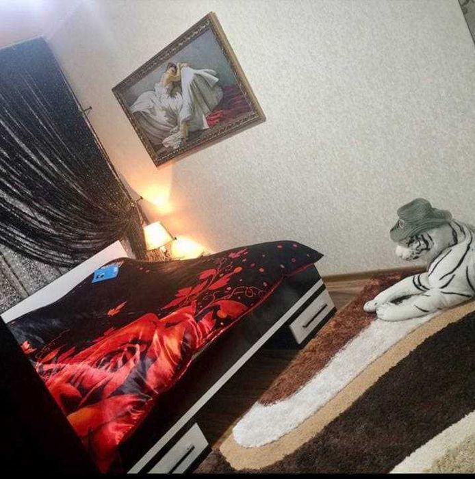 Сдается 2 комнатная 3 этаж Ганга