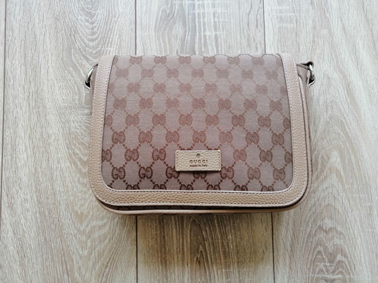 Gucci, louis vuitton мъжки елегантни чанти
