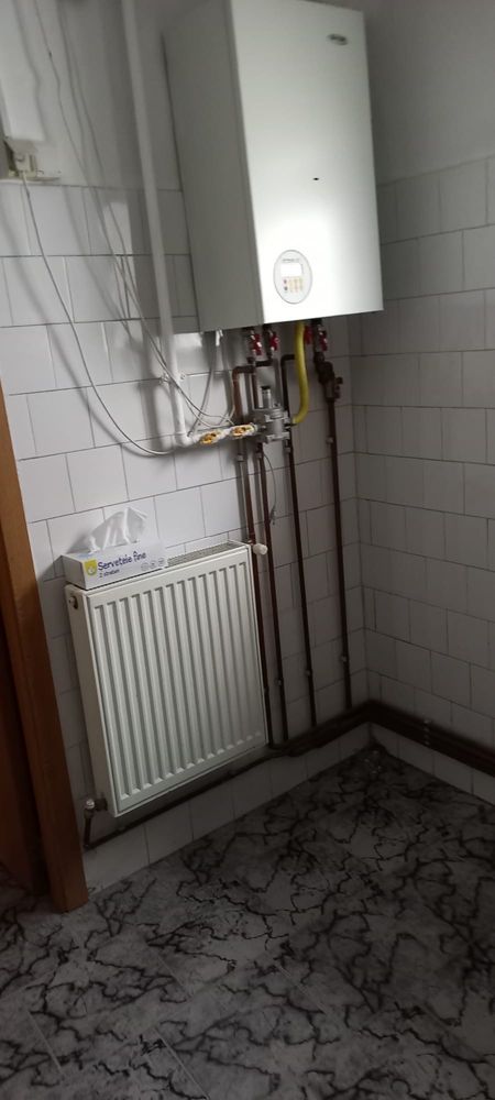 Vând apartament Pitesti-zona Războieni