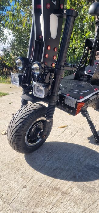 Trotineta Electrica HALO KNIGHT MAX 8000w 50Ah GEN Dualtron X SIGILATA