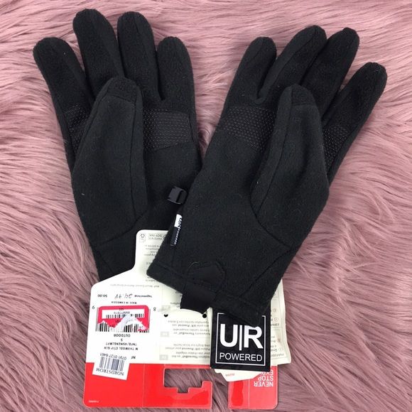 The North Face Thermoball Etip Gloves