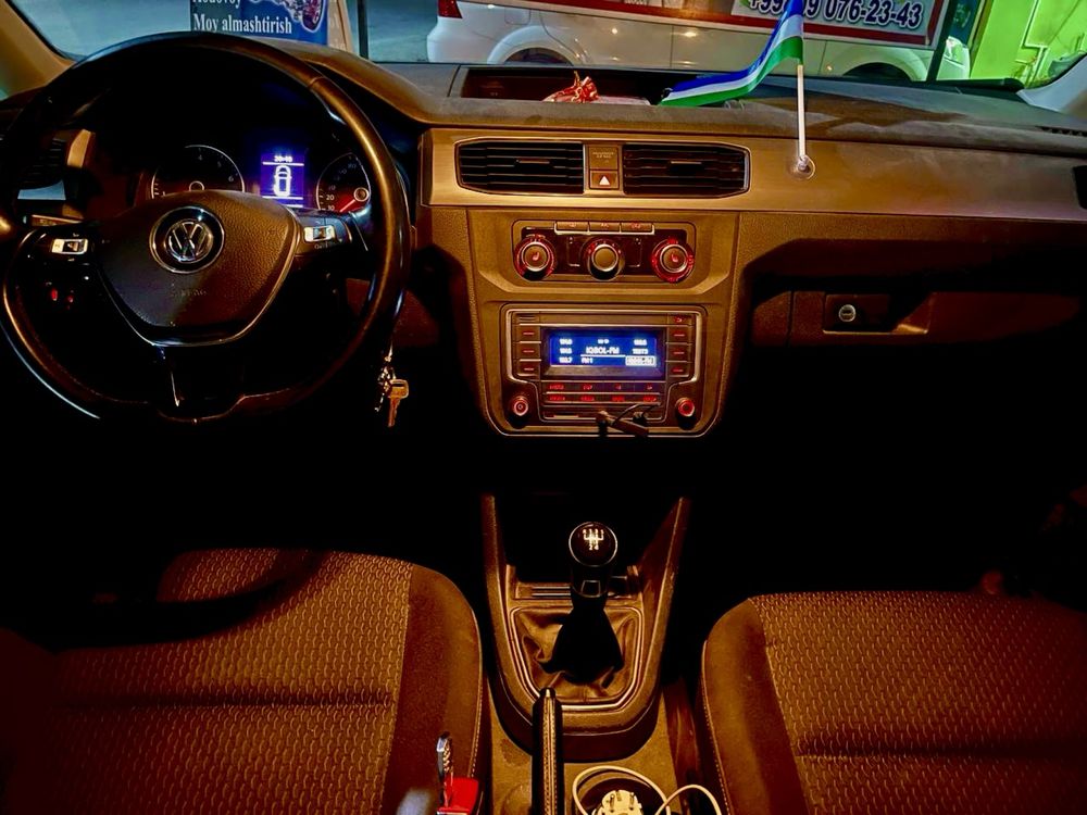 Volkswagen Caddy 2021 yil