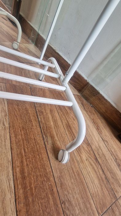 Stand umerașe ikiea