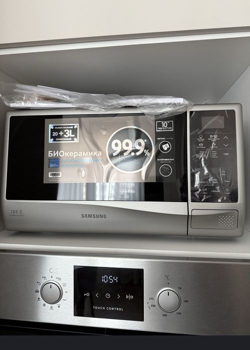 Микроволновка Samsung