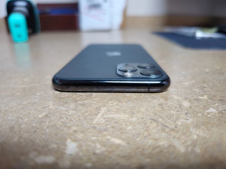 Iphone 11 pro с гарантией акб 80% 256 гб