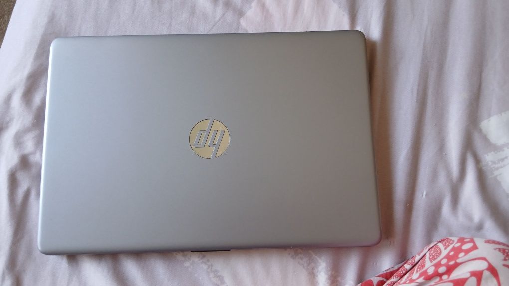 HP 250 g8 notebook pc