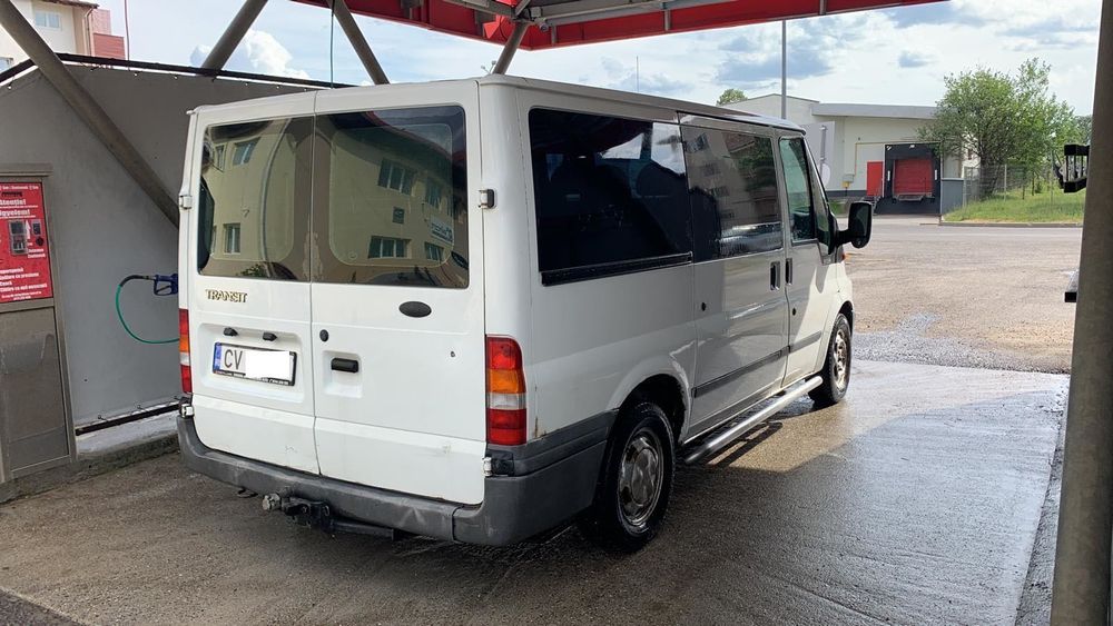 Ford Transit 8+1 2006