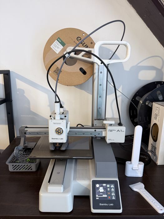 3d принтер Bambu lab A1 mini (EU)
