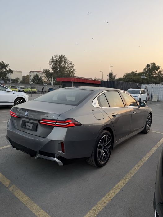 Bmw i5 M sport 35l