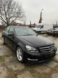 Dezmembreaz Mercedes c-class w204 facelift 220 cdi GARANTIE!