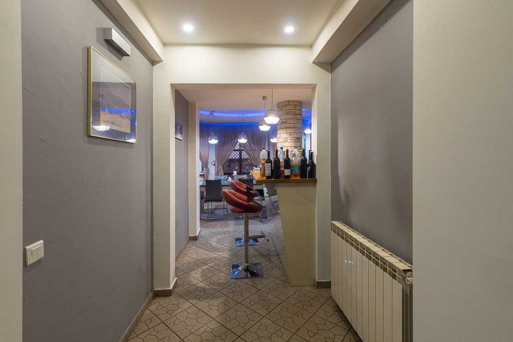 Inchiriere casa pentru gradinita/camin - 400mp teren - Voluntari