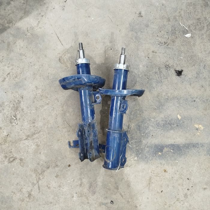 Продам амортизаторы
