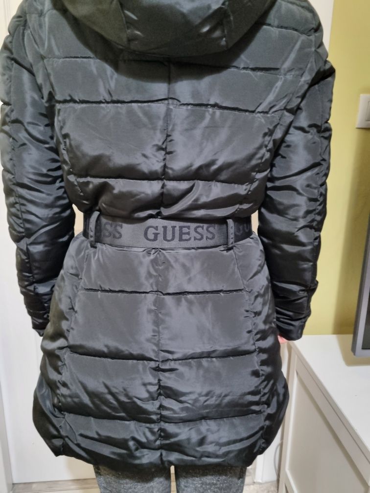 Geaca guess xs noua