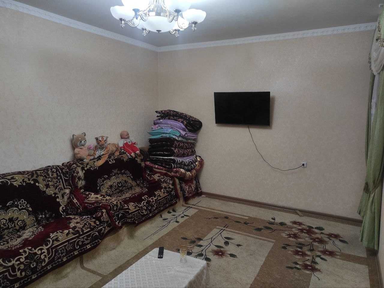 (К126577) Продается 4-х комнатная квартира в Яккасарайском районе.