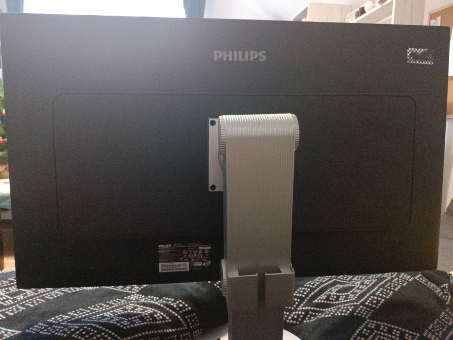Phillips Brilliance 328P6V-32inch-4k