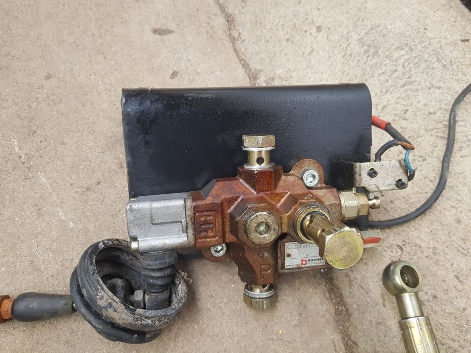 motor electric 3 kw 24 v pompa hidraulica distribuitor liza nacela