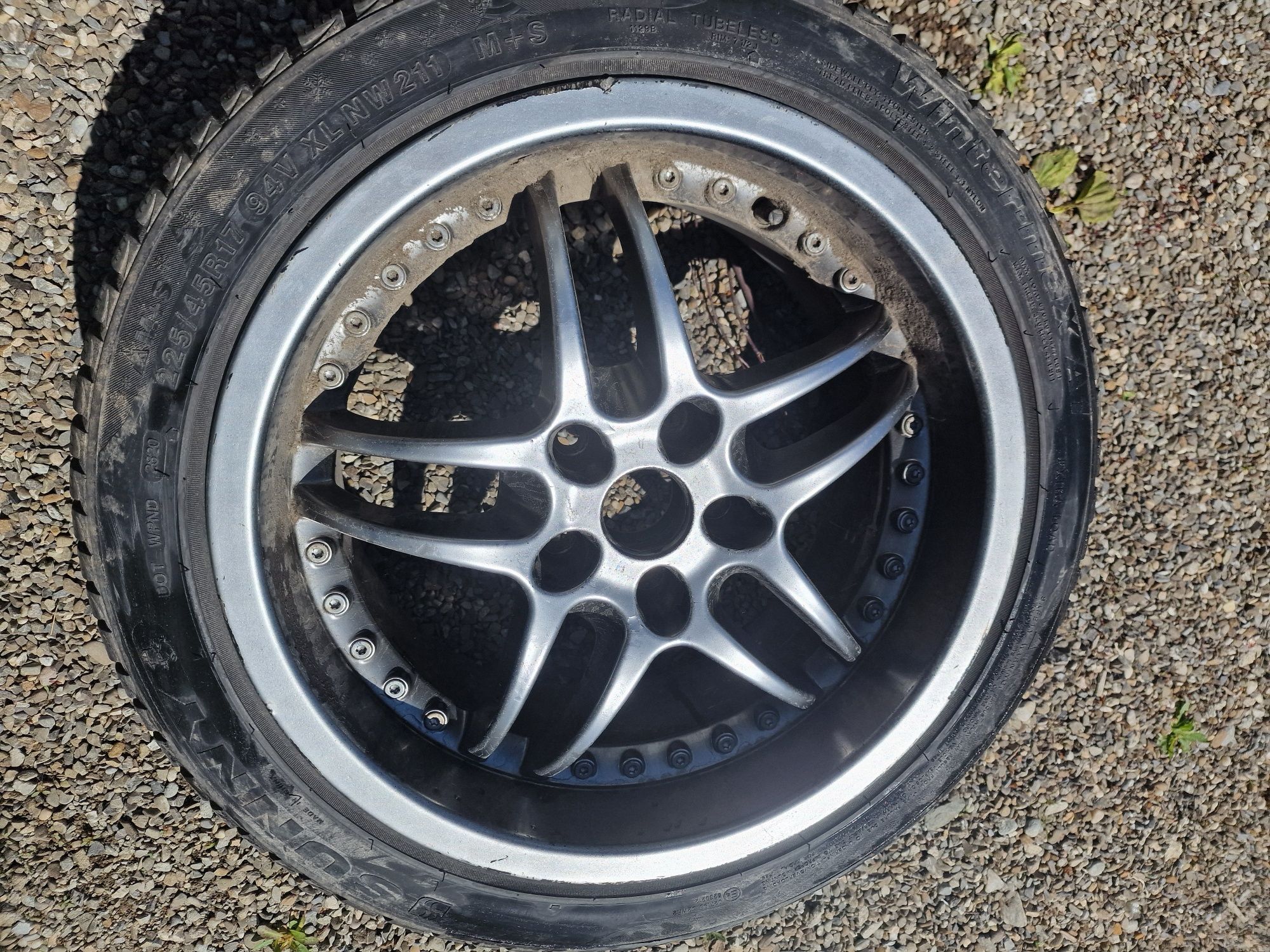 Jante cu Anvelope 225 45 r17 iarna