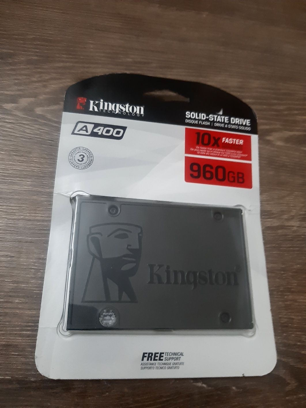 Продам ssd жесткий диск.