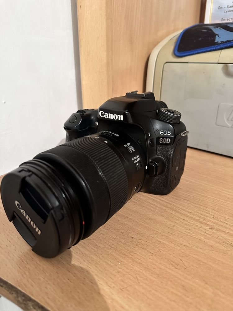 Продам камеру Canon 80D