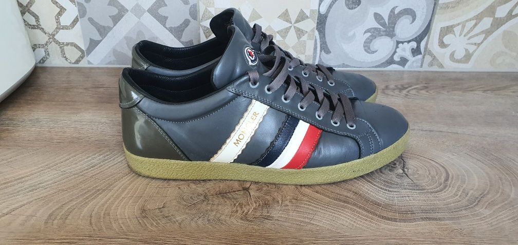 Мъжки кецове Moncler
