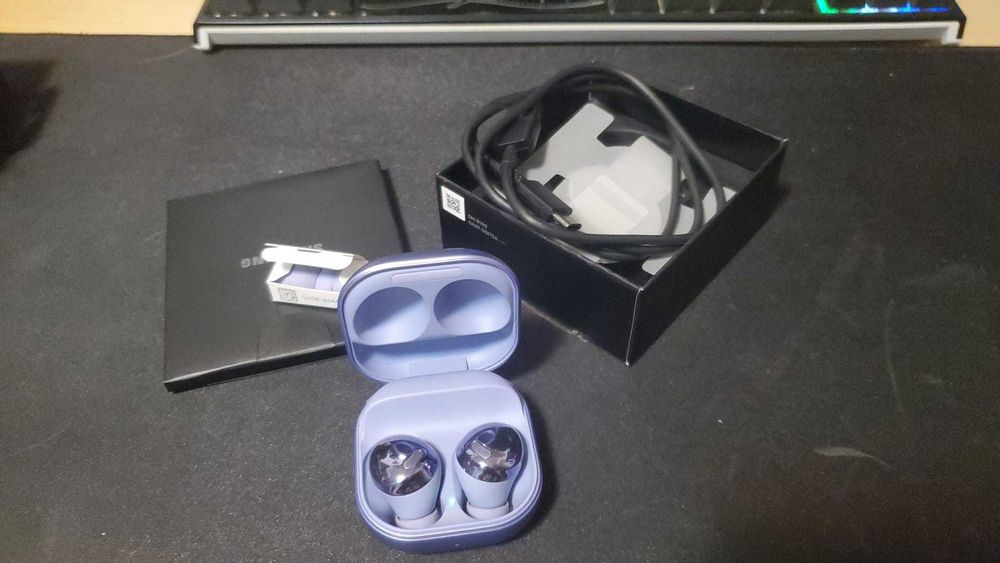 Vând Casti True Wireless Samsung Galaxy Buds Pro