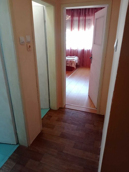 Продава се Тристаен апартамент в Пловдив, Въстанически - 110 кв.м за 1455 €/кв.м - Снимка #2