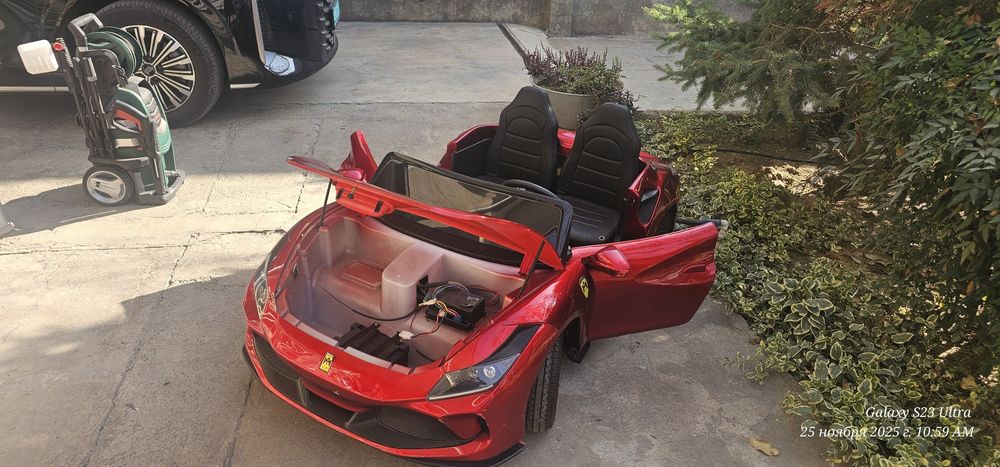 Ferrariy mashina sotiladi фераррий машиня
