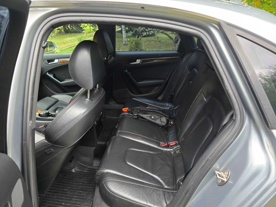 Audi A4 B8 2010 2.0 TDI automat