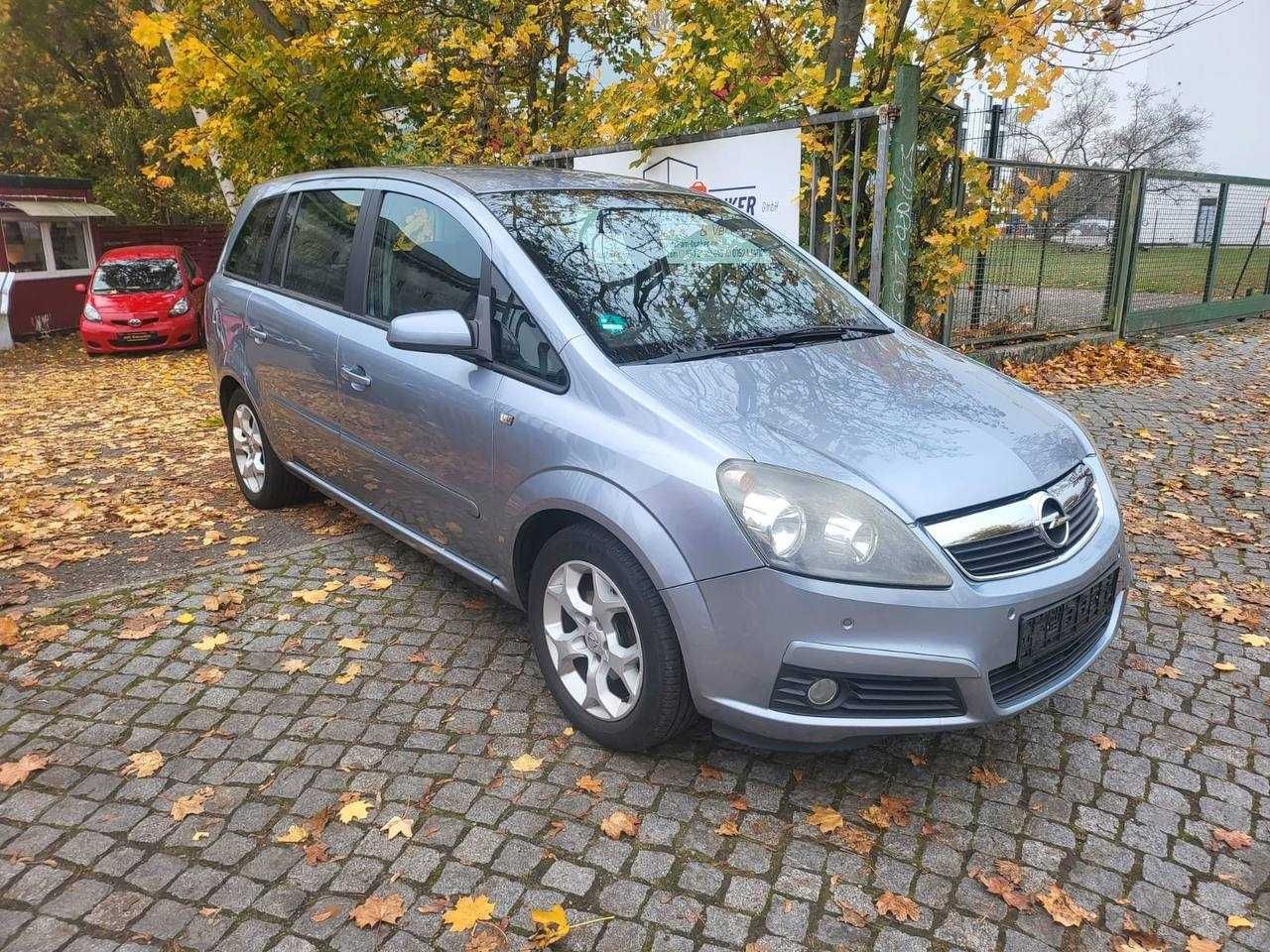 Opel Zafira НА ЧАСТИ