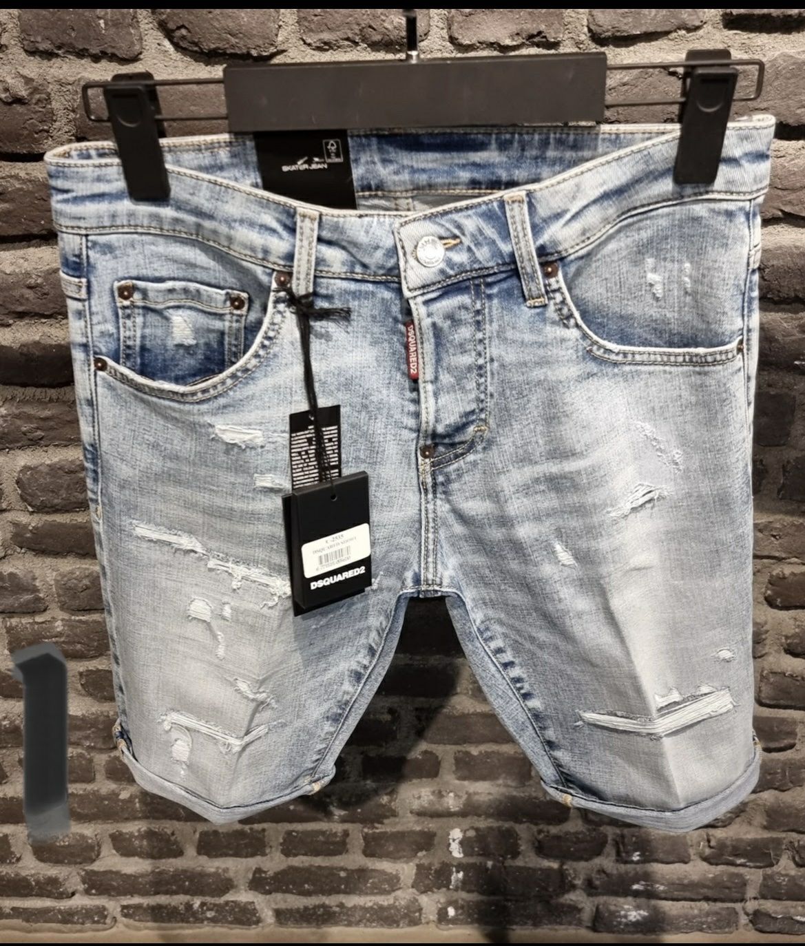 Blugi Scurti Dsquared2 Noile colectii 2022 Calitate Top Jeans