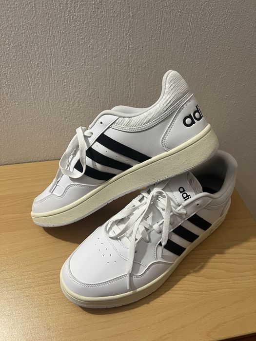 adidas Hoops 3.0