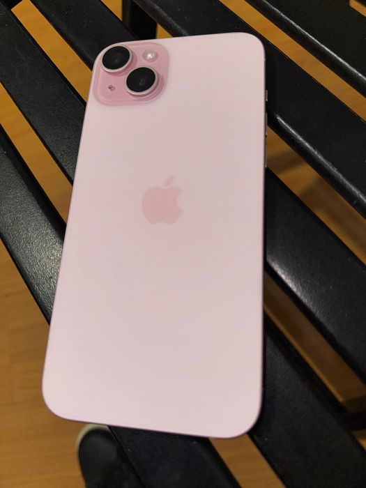 iPhone 15 Plus Rose