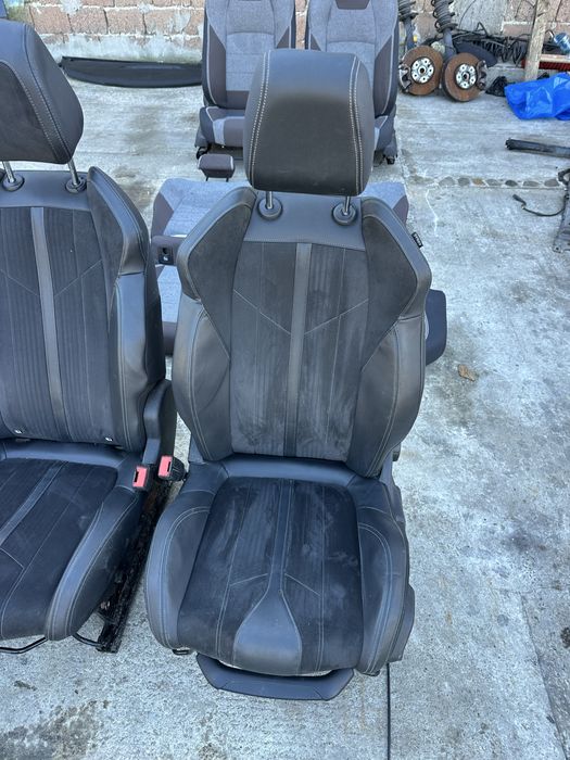 Interior piele / Alcantara Peugeot 3008