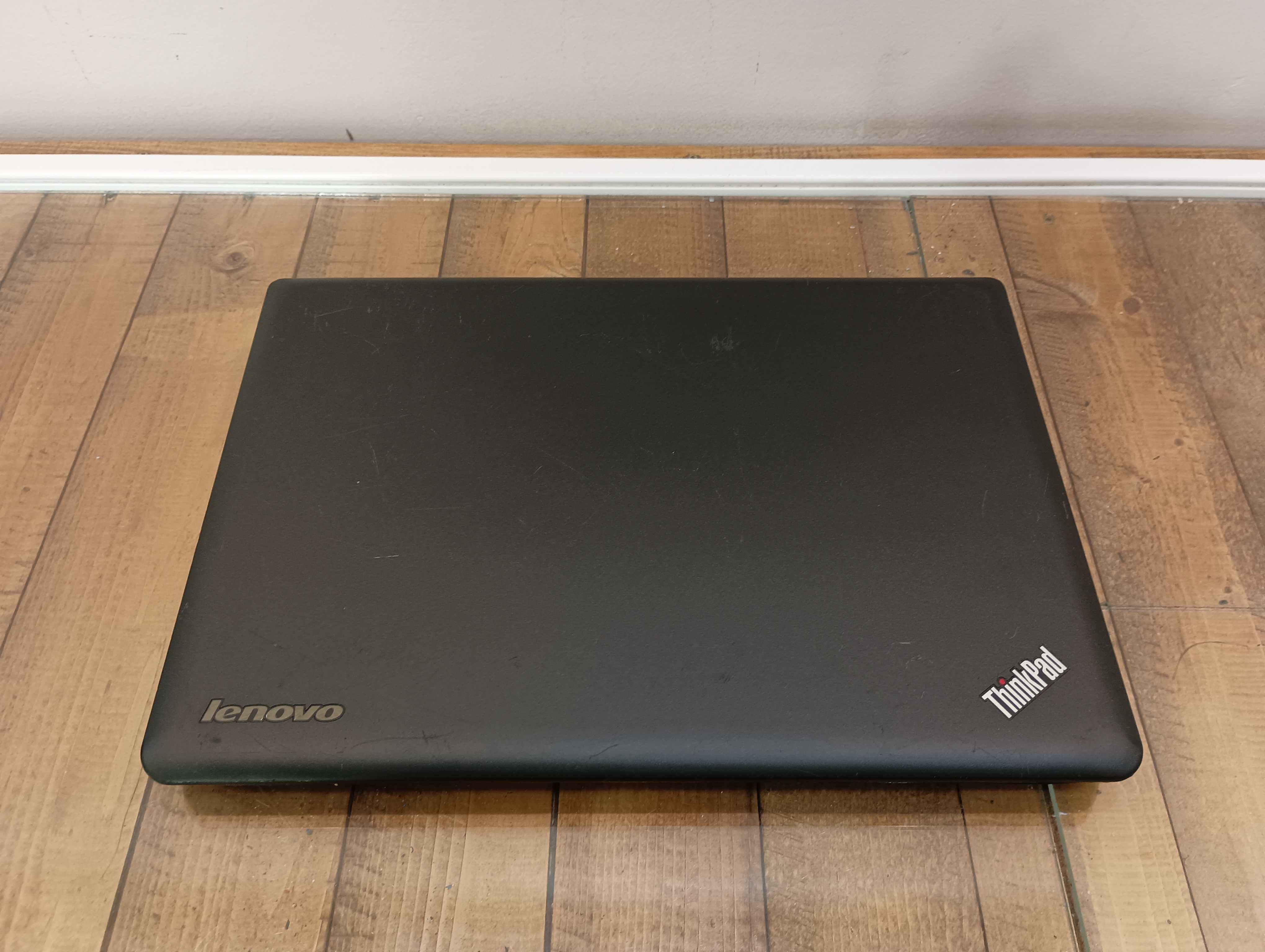 Лаптоп Lenovo ThinkPad E330