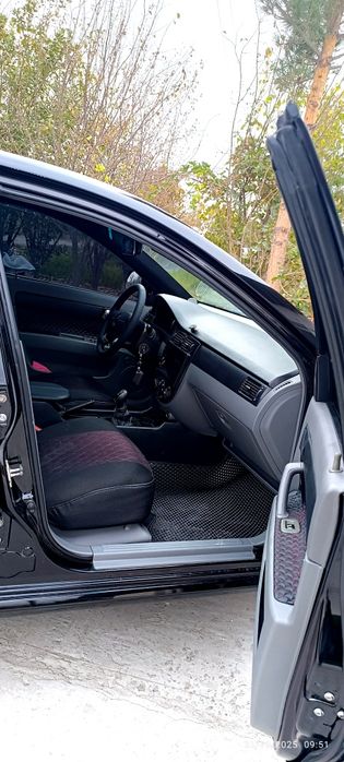 Lasetti Jentraga qayta jixoz boʻlgan