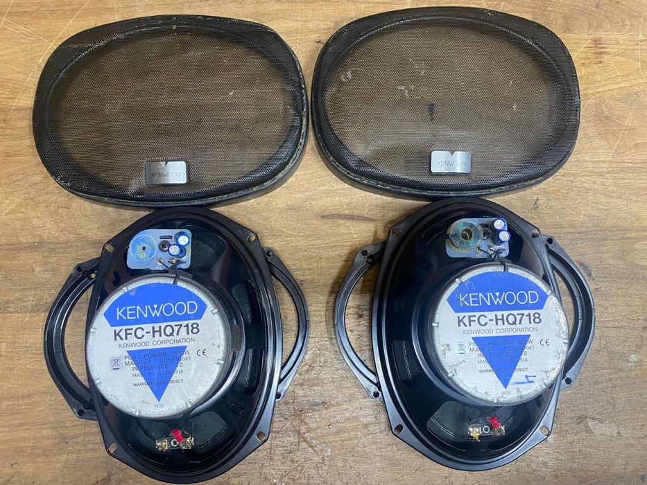 Sistem audio auto Kenwood