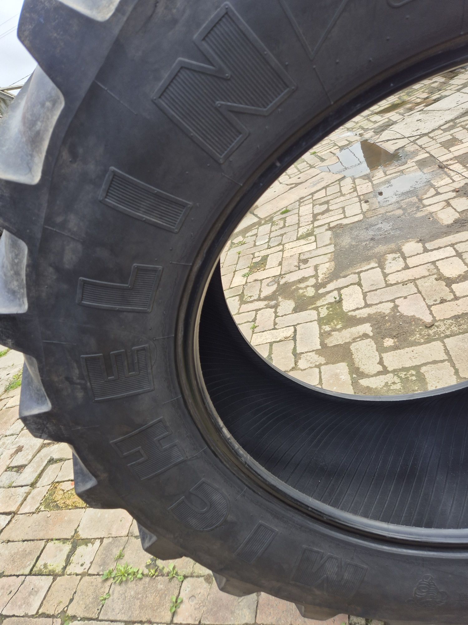 540/65 - R34 Michelin