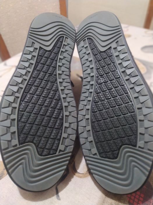 Нови мъжки обувки Естествена кожа. N: 43