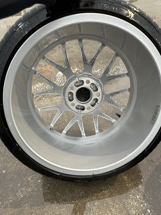 Джанти style 359 с гуми