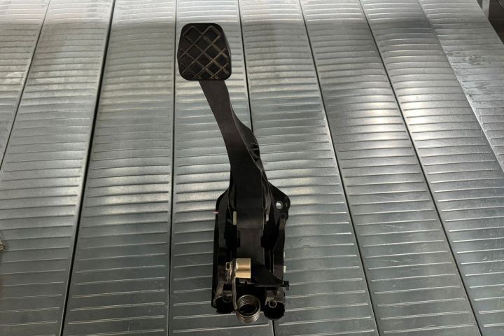 Pedala ambreiaj 5Q2721059HB Volkswagen VW Golf 8  [din 2020 pana  202