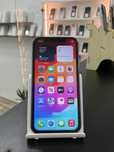 Magazi vindem iPhone 11, in GARANTIE!