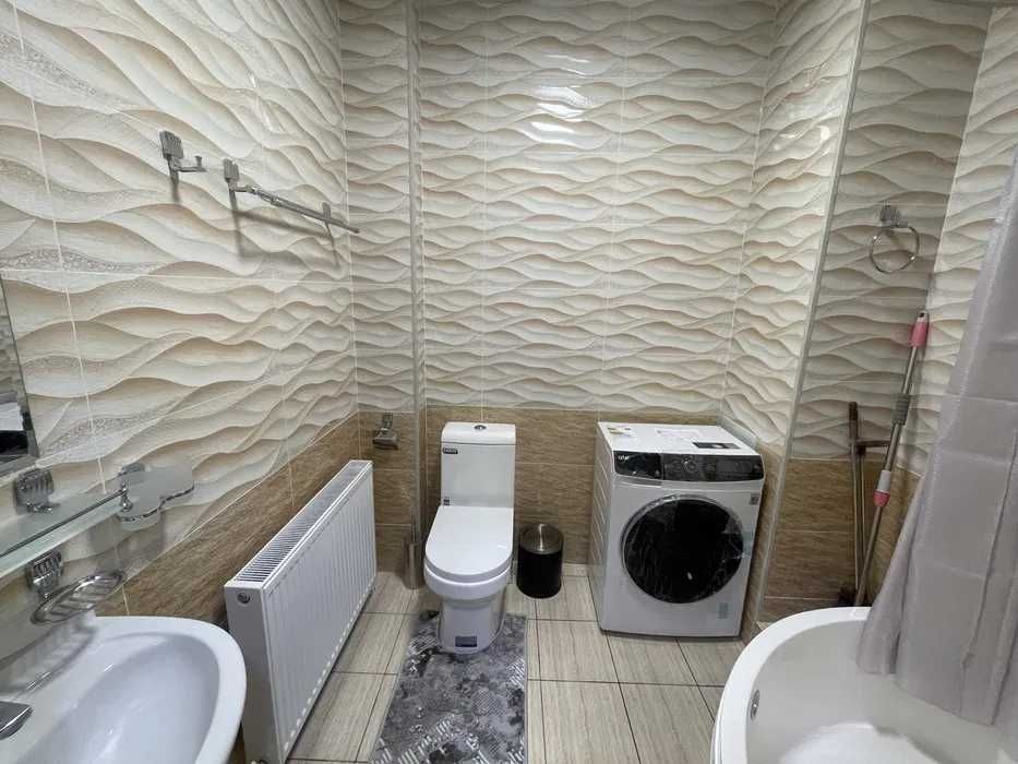 Сдам квартиру для иностранцев 3х - ком. На Алмазар Сити! 124*